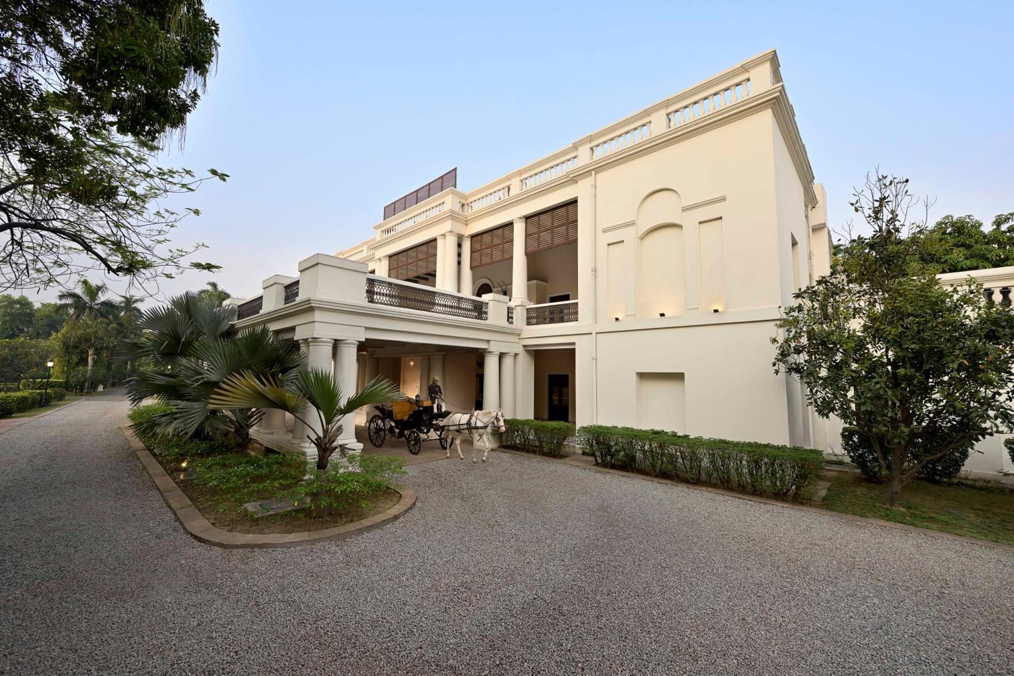 Taj Nadesar Palace Varanasi Dış mekan fotoğraf