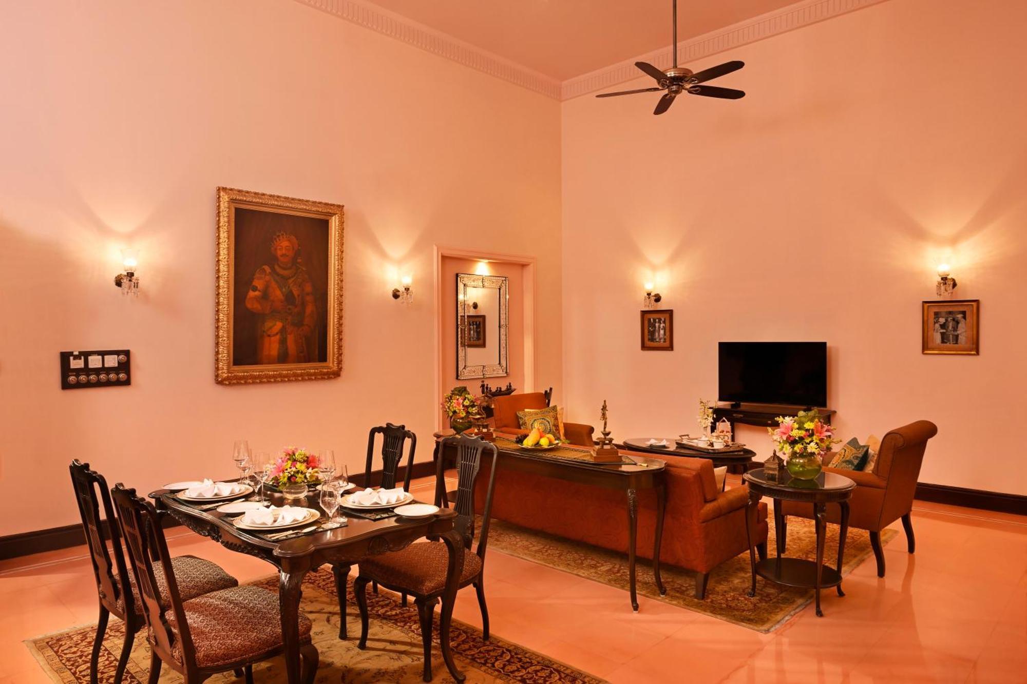 Taj Nadesar Palace Varanasi Dış mekan fotoğraf